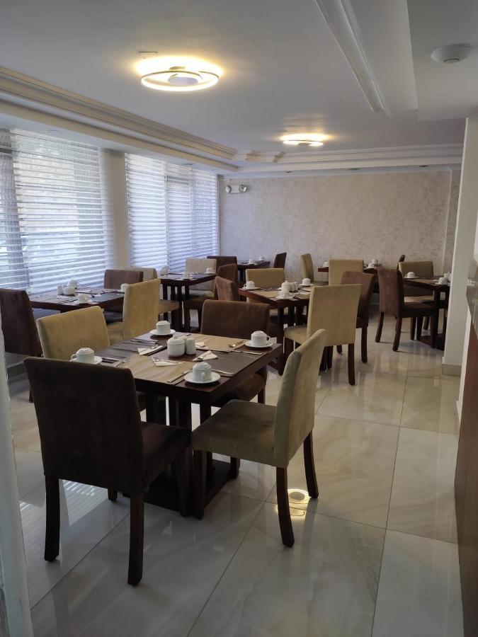 La Carolina 3* Quito